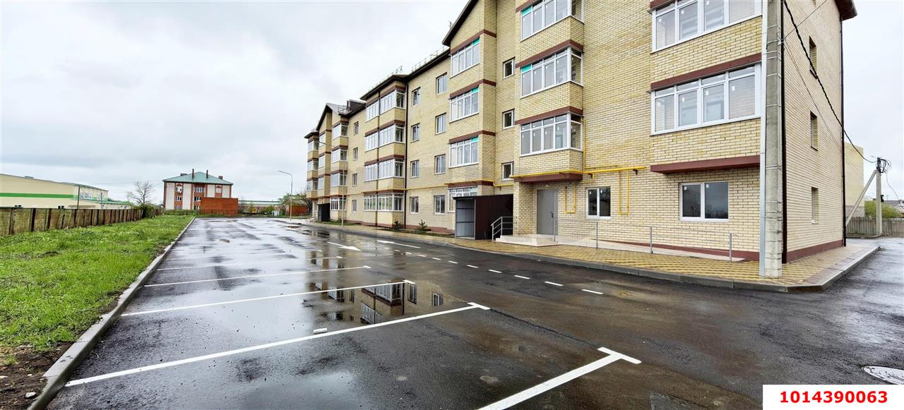 Фото №2: 2-комнатная квартира 60&nbsp;м², 4/4&nbsp;эт. - Адыгейск, ул. Фрунзе, 1