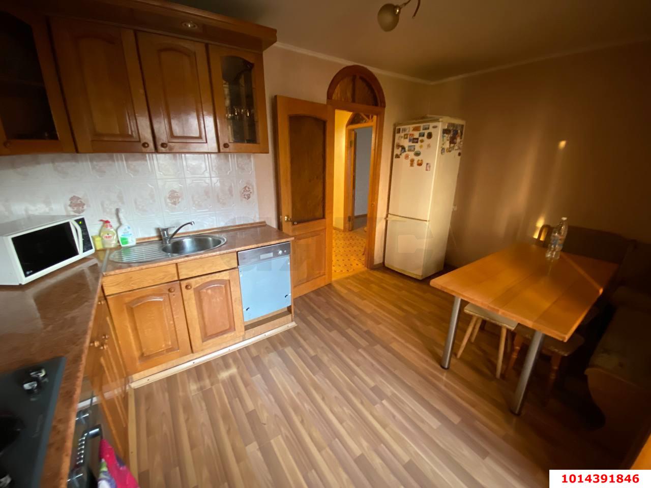 Фото №7: 4-комнатная квартира 126&nbsp;м², 4/10&nbsp;эт. - Краснодар, Прикубанский внутригородской округ, мкр. Завод Измерительных Приборов, ул. имени 40-летия Победы, 33/1