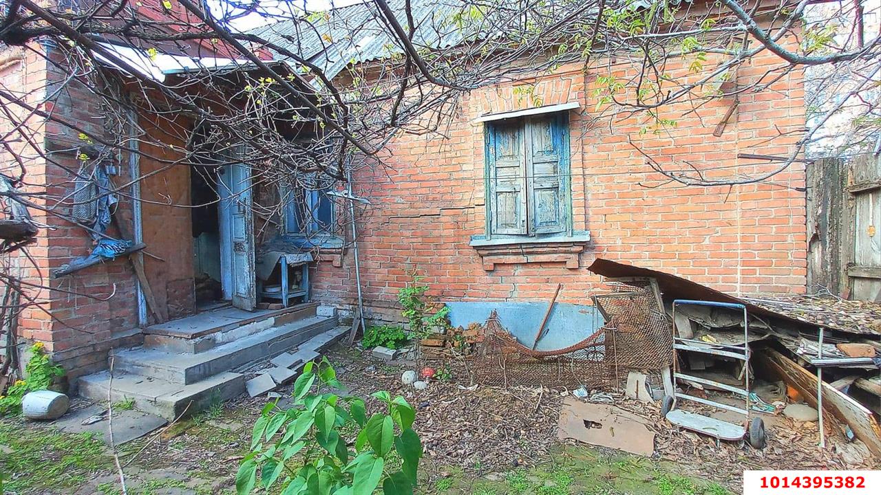 Фото №1: Земельный участок под ИЖС 3.3&nbsp;сот. - Краснодар, Центральный внутригородской округ, Покровка, мкр. Центральный, ул. Промышленная, 158