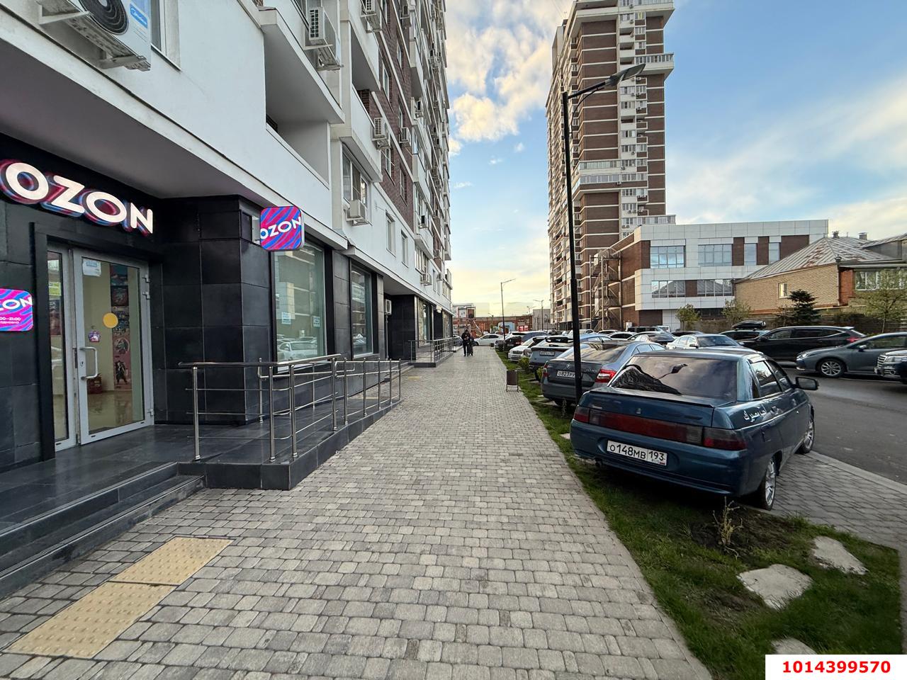 Фото №3: Торговое помещение 86&nbsp;м², 1/16&nbsp;эт. - Краснодар, Карасунский внутригородской округ, Пашковский, мкр. Пашковская переправа, ул. Бородинская, 176
