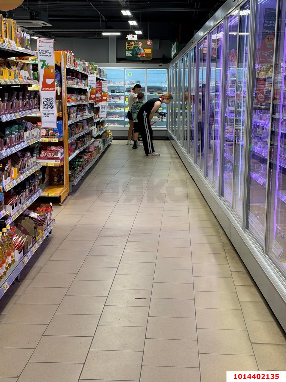 Фото №6: Торговое помещение 537&nbsp;м², 1/1&nbsp;эт. - Краснодар, Прикубанский внутригородской округ, Музыкальный, мкр. ЖК Инсити, ул. Российская, 267/3к3