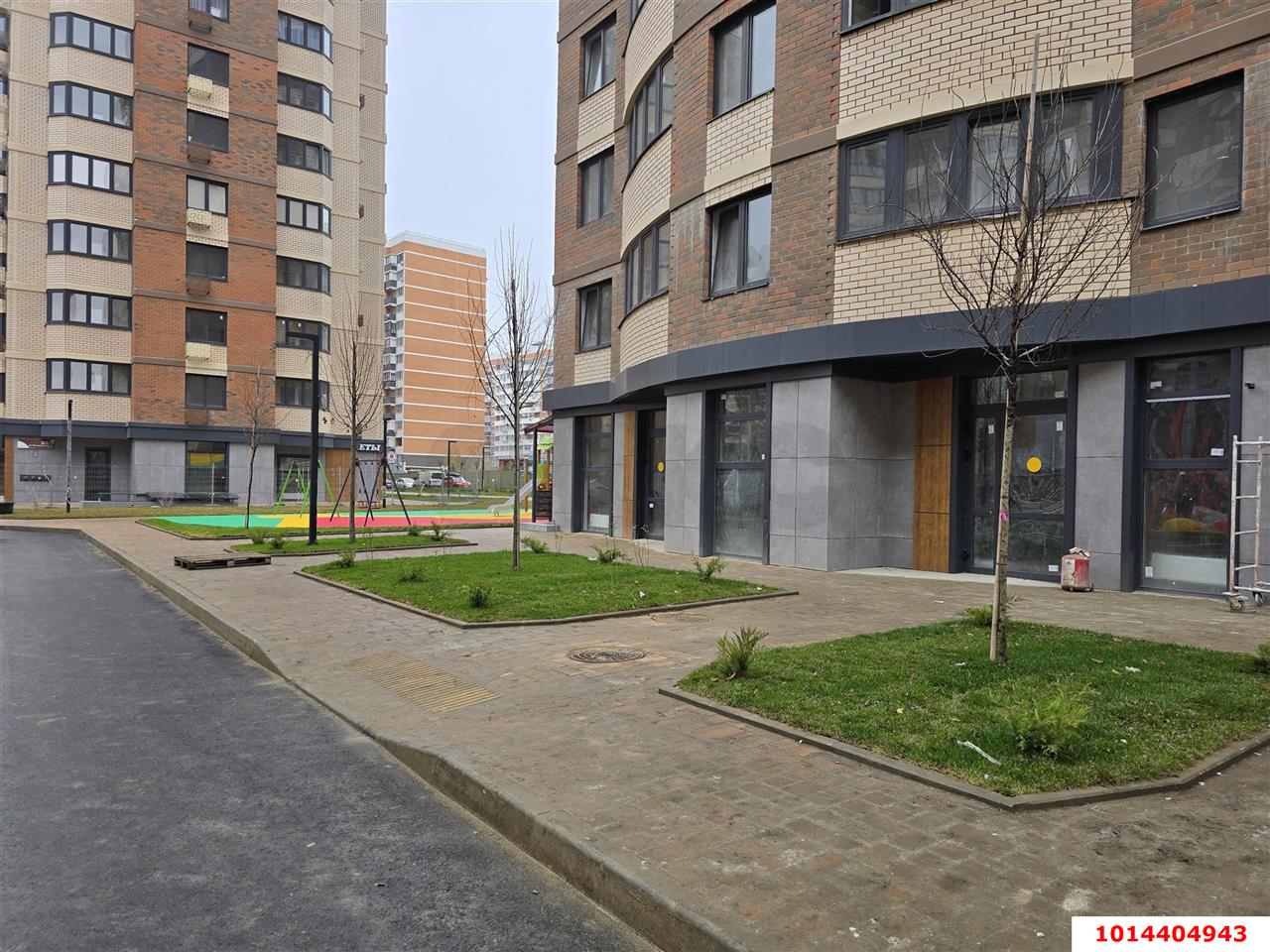 Фото №2: Торговое помещение 46&nbsp;м², 1/19&nbsp;эт. - Краснодар, Прикубанский внутригородской округ, имени Петра Метальникова, мкр. ЖК Лучший