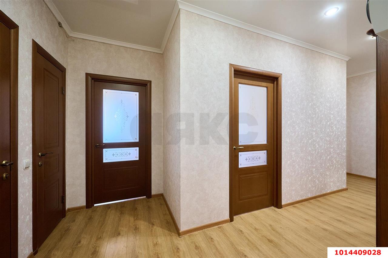 Фото №12: 2-комнатная квартира 66&nbsp;м², 4/9&nbsp;эт. - Краснодар, Прикубанский внутригородской округ, Музыкальный, мкр. имени Петра Метальникова, ул. Петра Метальникова, 13