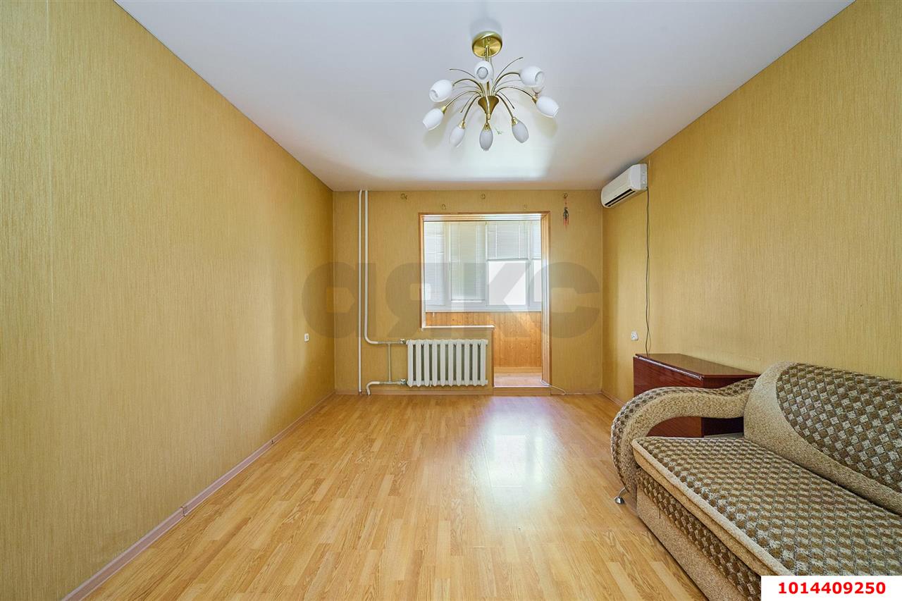 Фото №3: 3-комнатная квартира 80&nbsp;м², 5/10&nbsp;эт. - Краснодар, Западный внутригородской округ, мкр. Юбилейный, ул. Рождественская набережная, 29