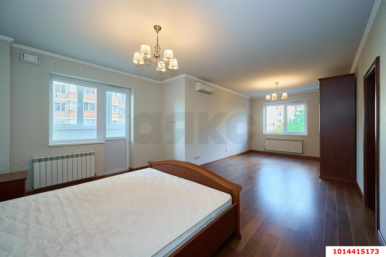 Фото №6: 2-комнатная квартира 107&nbsp;м², 3/16&nbsp;эт. - Краснодар, Прикубанский внутригородской округ, Фестивальный, мкр. Солнечный, ул. Памяти Чернобыльцев, 6