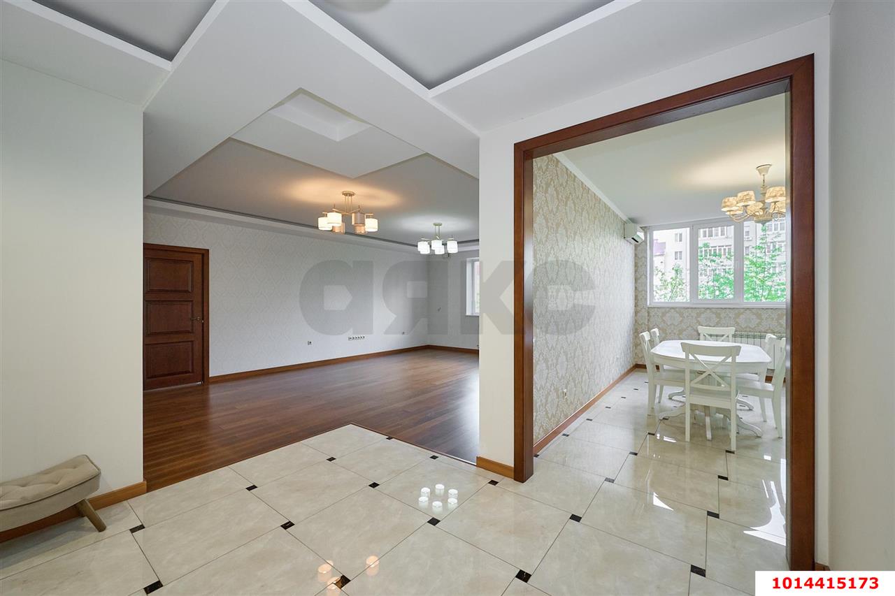 Фото №4: 2-комнатная квартира 107&nbsp;м², 3/16&nbsp;эт. - Краснодар, Прикубанский внутригородской округ, Фестивальный, мкр. Солнечный, ул. Памяти Чернобыльцев, 6