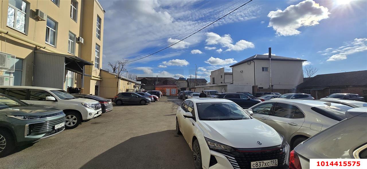 Фото №2: Отдельное здание 1304&nbsp;м², 1/1&nbsp;эт. - Краснодар, Центральный внутригородской округ, мкр. Покровка, ул. Северная, 510