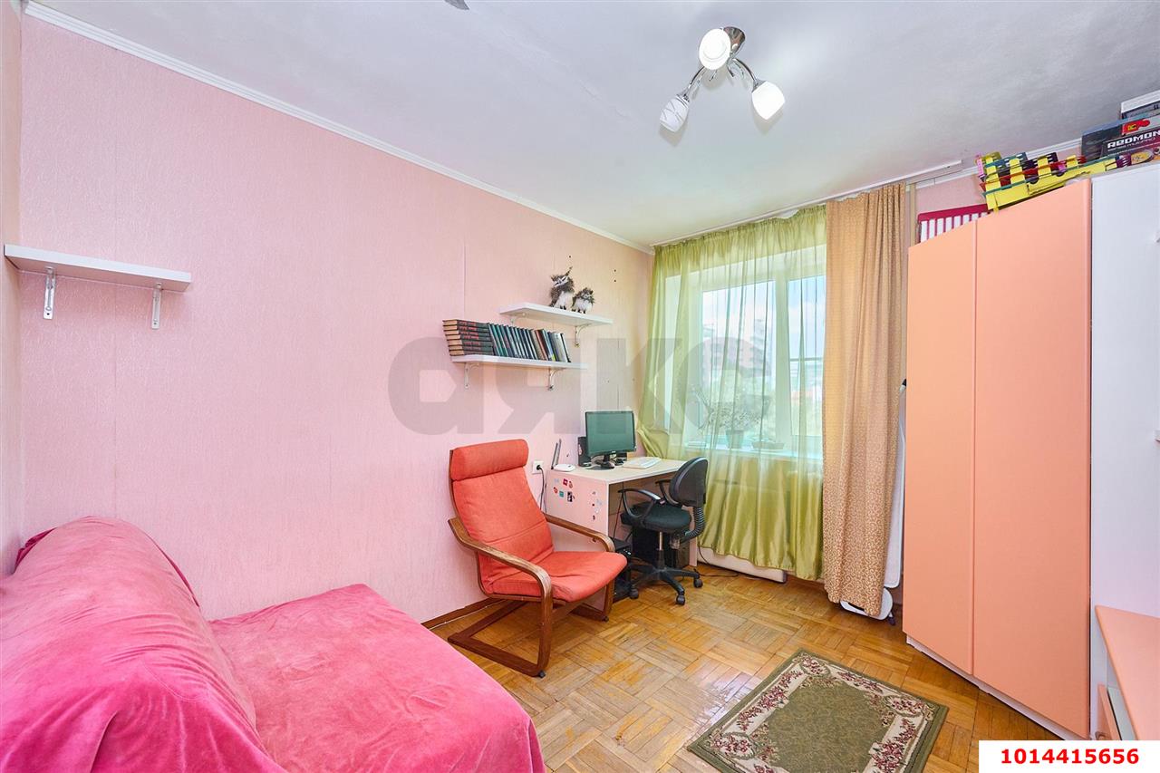 Фото №7: 3-комнатная квартира 72&nbsp;м², 6/14&nbsp;эт. - Краснодар, Западный внутригородской округ, Горгаз, мкр. Центральный, ул. Красина, 3/3