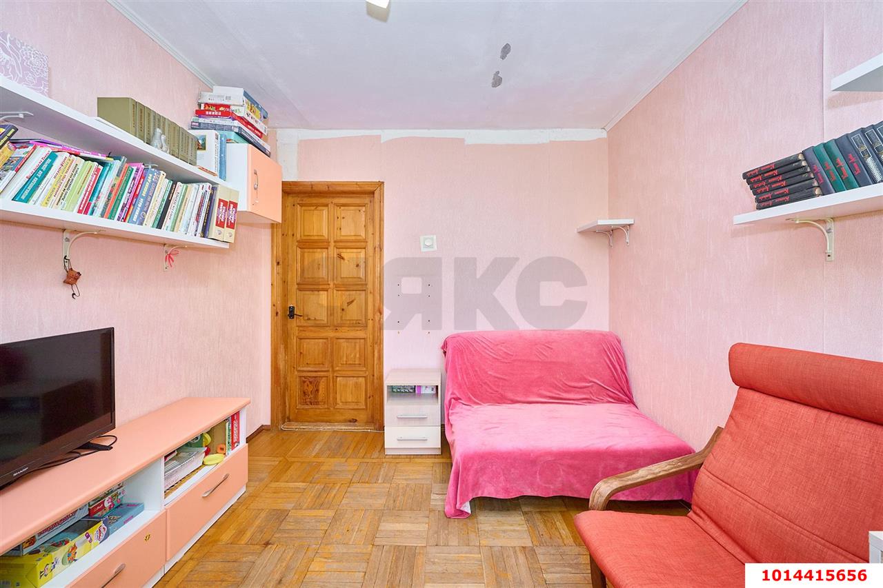 Фото №9: 3-комнатная квартира 72&nbsp;м², 6/14&nbsp;эт. - Краснодар, Западный внутригородской округ, Горгаз, мкр. Центральный, ул. Красина, 3/3