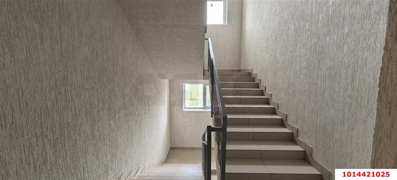 Фото №3: 2-комнатная квартира 61&nbsp;м², 3/4&nbsp;эт. - Адыгейск, пр-кт Ленина, 31