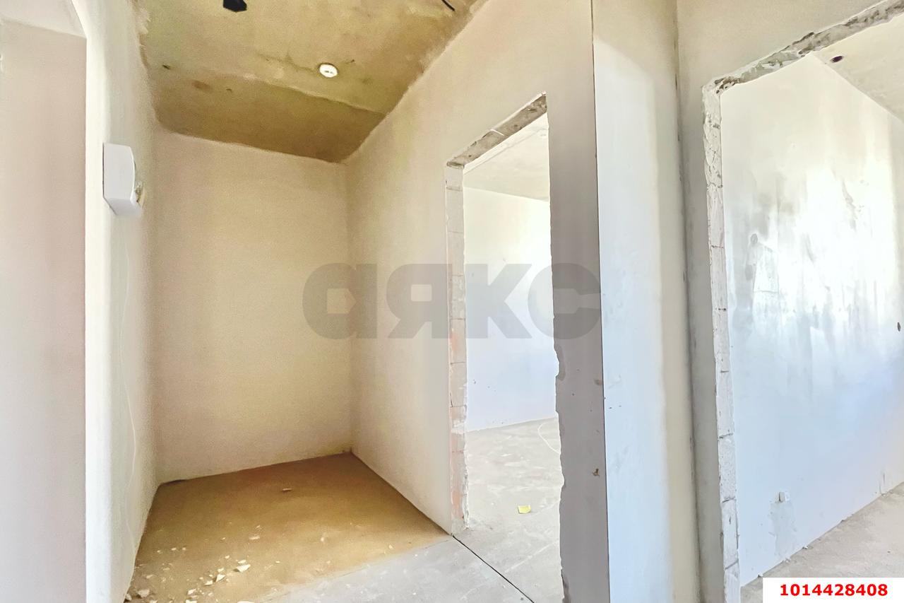 Фото №1: 1-комнатная квартира 35&nbsp;м², 14/16&nbsp;эт. - Краснодар, Прикубанский внутригородской округ, мкр. жилой комплекс Ракурс, ул. имени Героя Ростовского, 8к6