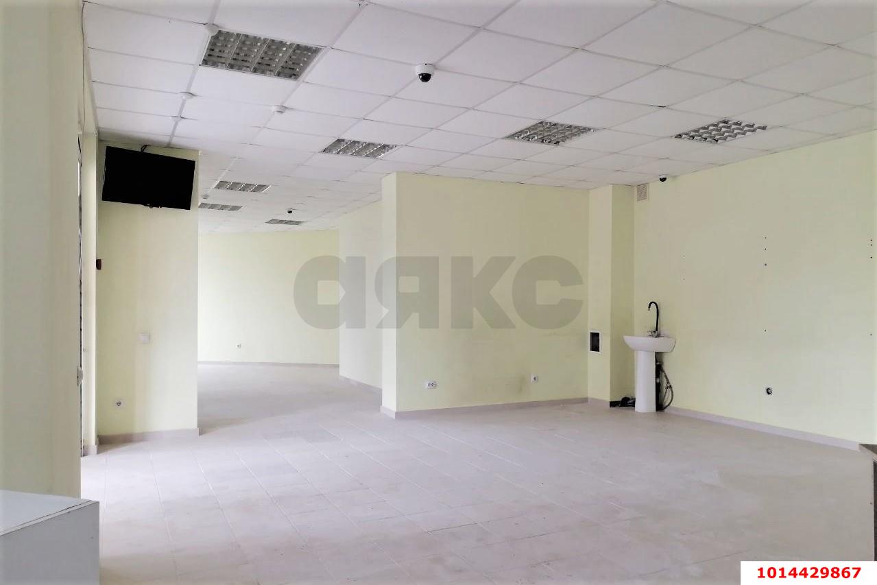 Фото №4: Торговое помещение 161&nbsp;м², 1/2&nbsp;эт. - Российский, мкр. Прикубанский внутригородской округ, ул. Тверская, 21