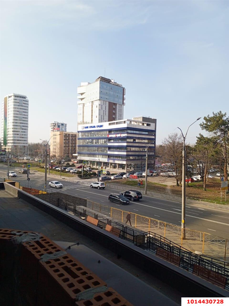 Фото №11: 3-комнатная квартира 103&nbsp;м², 3/16&nbsp;эт. - Краснодар, Западный внутригородской округ, мкр. Центральный, ул. Кубанская набережная, 56
