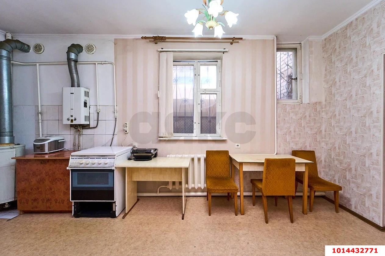 Фото №3: Дом 113&nbsp;м² + 1.8&nbsp;сот., 2&nbsp;эт. - Краснодар, Центральный внутригородской округ, Западный внутригородской округ, Горогороды, мкр. Центральный, ул. Индустриальная, 105