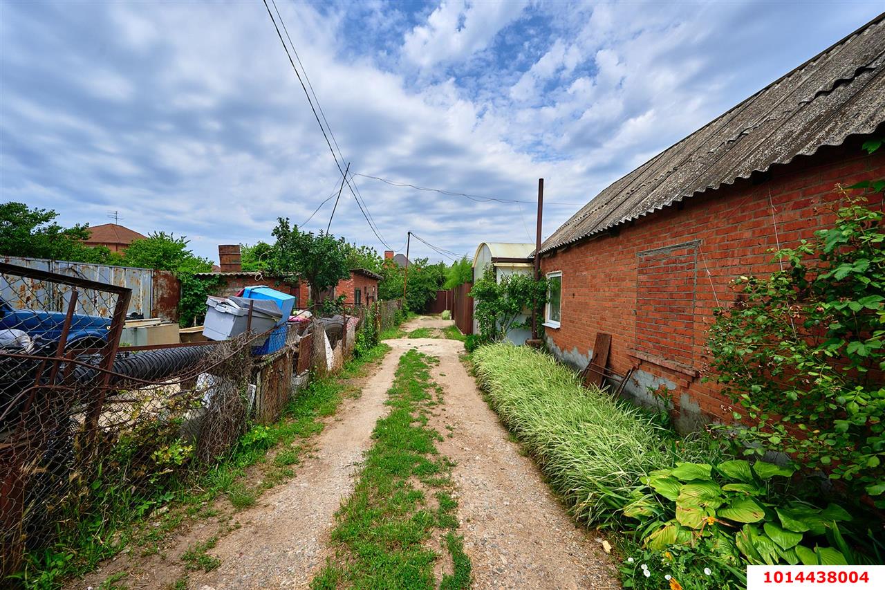 Фото №8: Дом 44&nbsp;м² + 12.5&nbsp;сот., 1&nbsp;эт. - Краснодар, Прикубанский внутригородской округ, Калинино, мкр. Завод Радиоизмерительных Приборов, ул. им. Ягодина М. Д., 21
