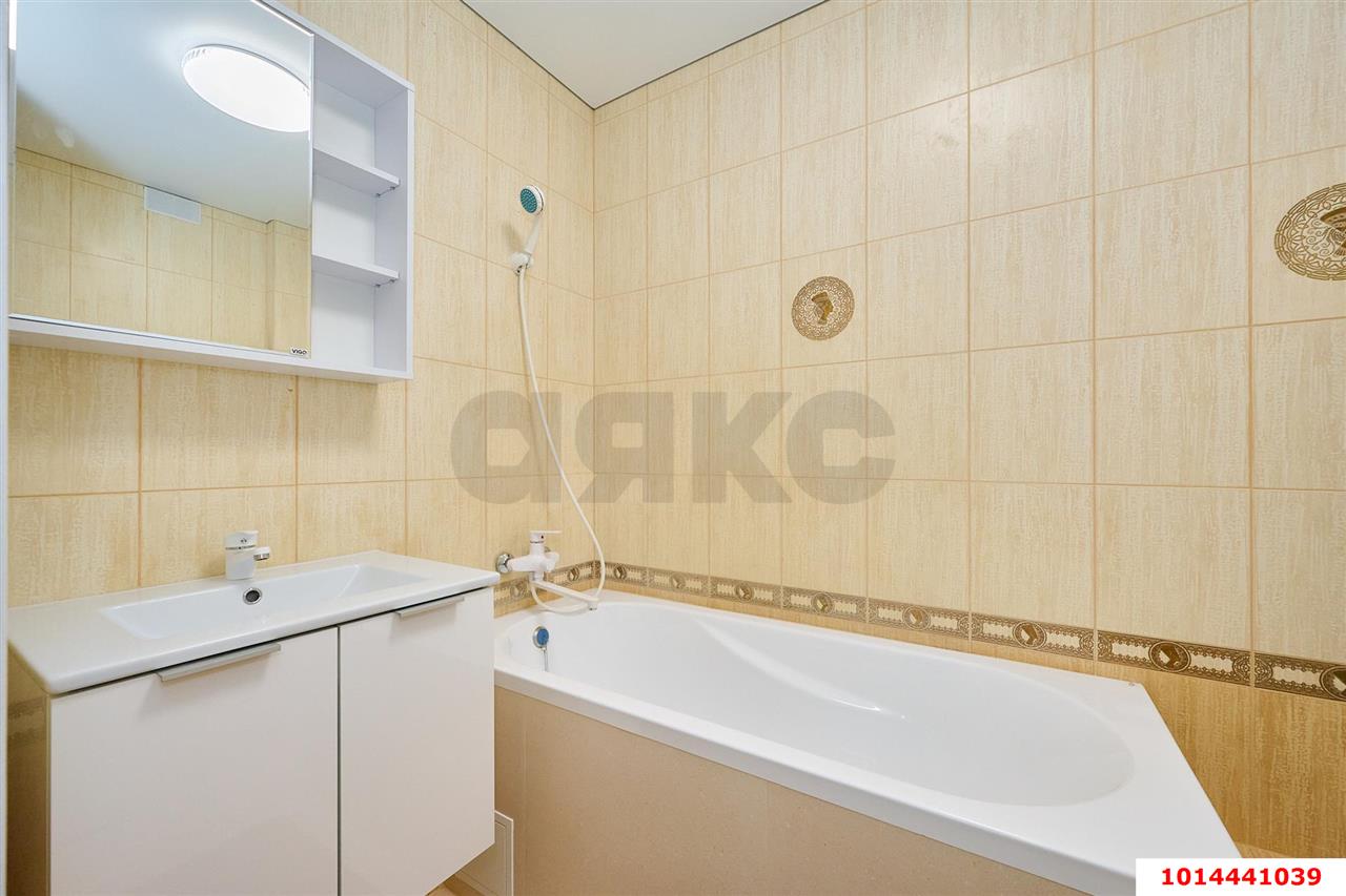 Фото №9: 1-комнатная квартира 45&nbsp;м², 9/17&nbsp;эт. - Краснодар, Прикубанский внутригородской округ, Музыкальный, ЖК Времена Года, мкр. имени Петра Метальникова, ул. Петра Метальникова, 5к1