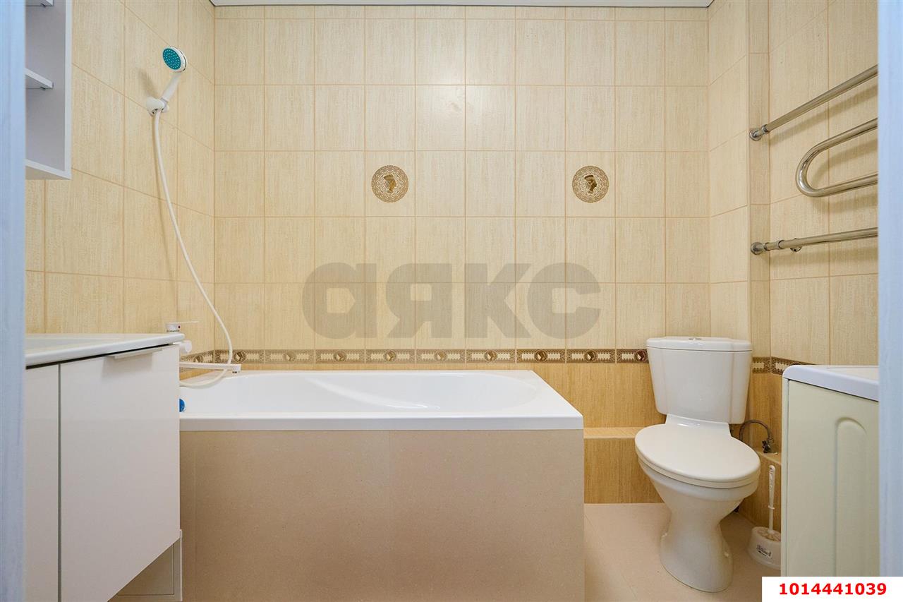 Фото №10: 1-комнатная квартира 45&nbsp;м², 9/17&nbsp;эт. - Краснодар, Прикубанский внутригородской округ, Музыкальный, ЖК Времена Года, мкр. имени Петра Метальникова, ул. Петра Метальникова, 5к1