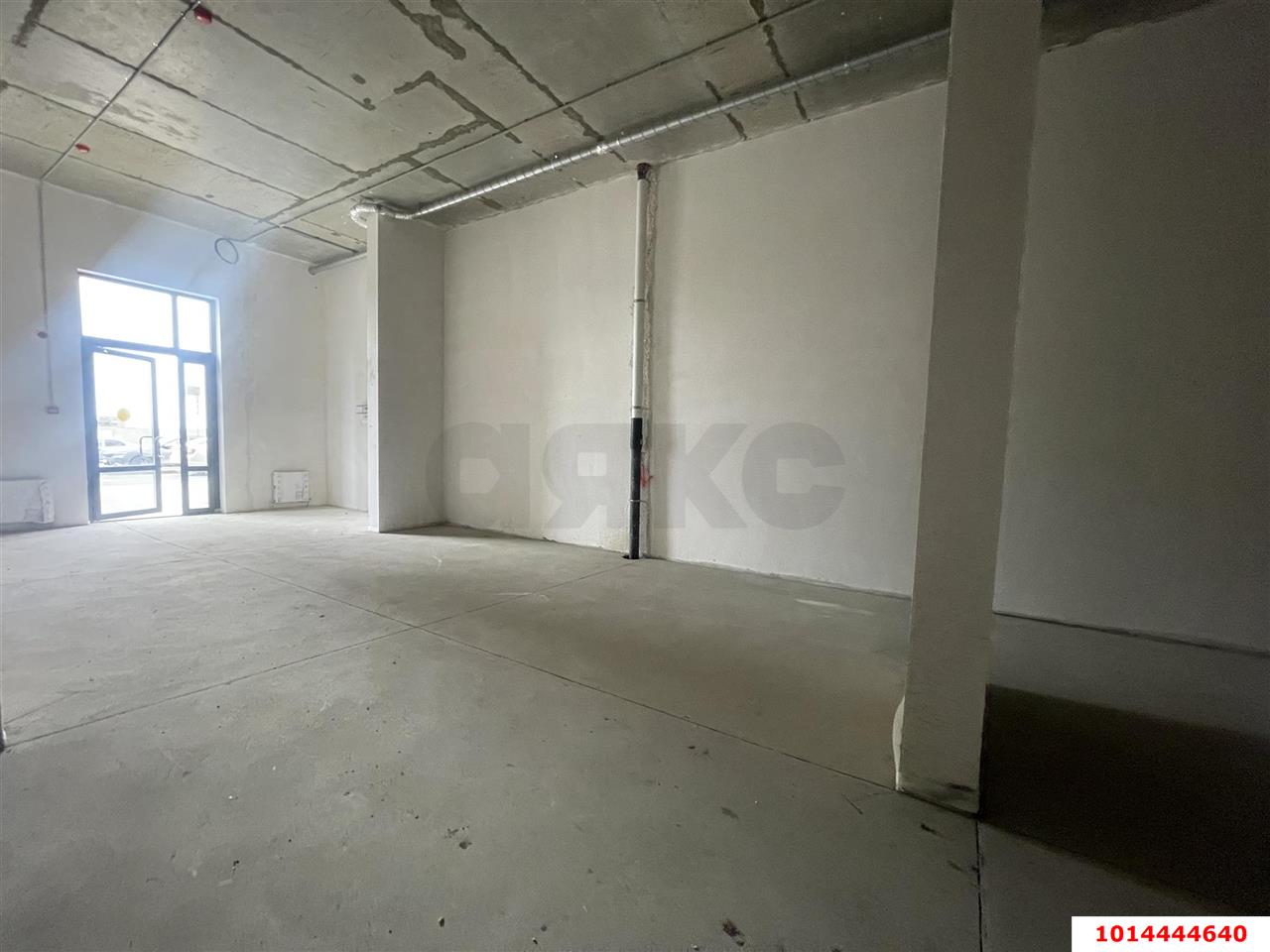 Фото №8: Торговое помещение 95&nbsp;м², 1/9&nbsp;эт. - Краснодар, Прикубанский внутригородской округ, мкр. ЖК Тёплые Края, ул. имени Виктора Анфиногенова, 12к3