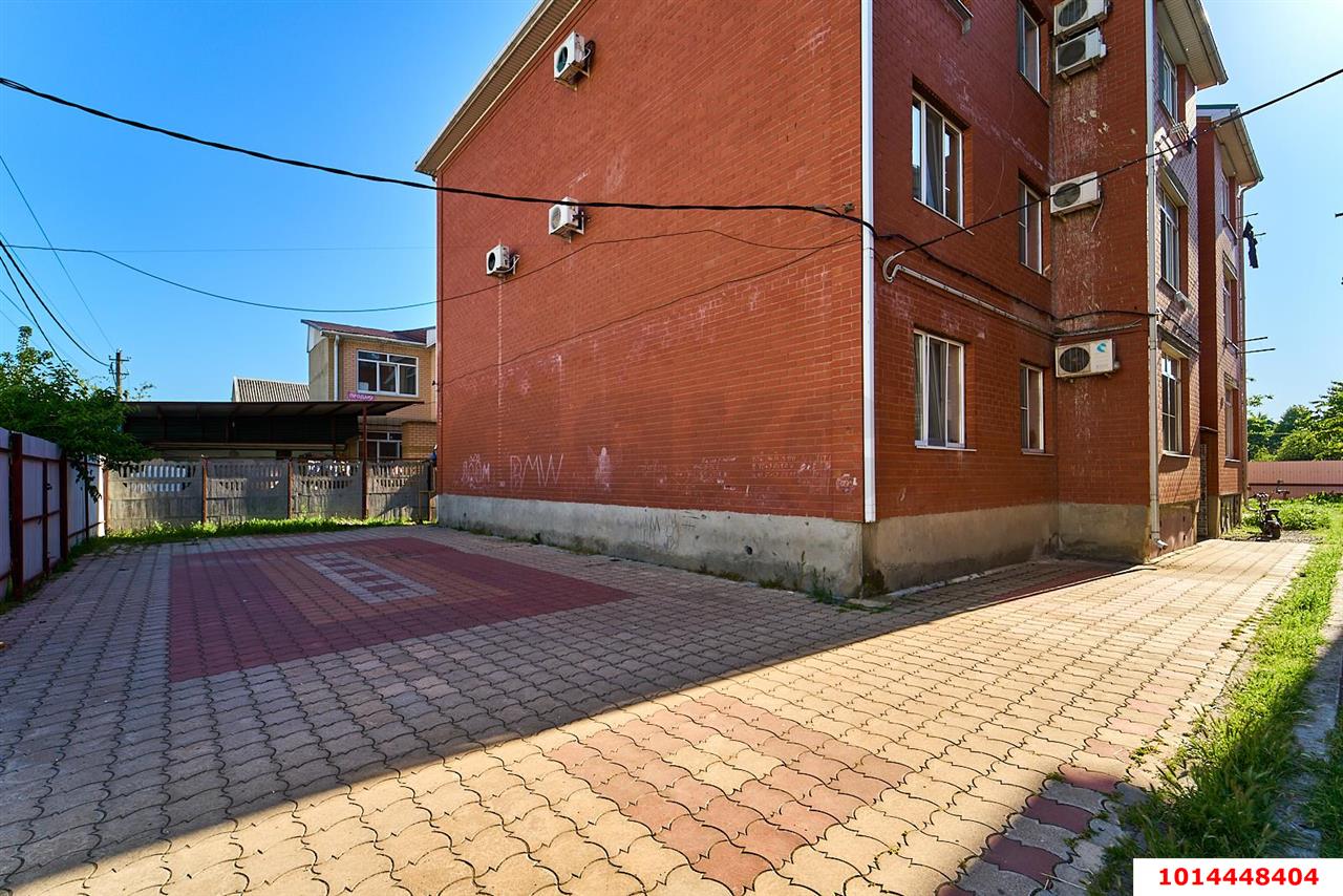 Фото №15: 2-комнатная квартира 45&nbsp;м², 1/3&nbsp;эт. - Краснодар, Прикубанский внутригородской округ, Калинино, мкр. Завод Радиоизмерительных Приборов, ул. Российская, 383