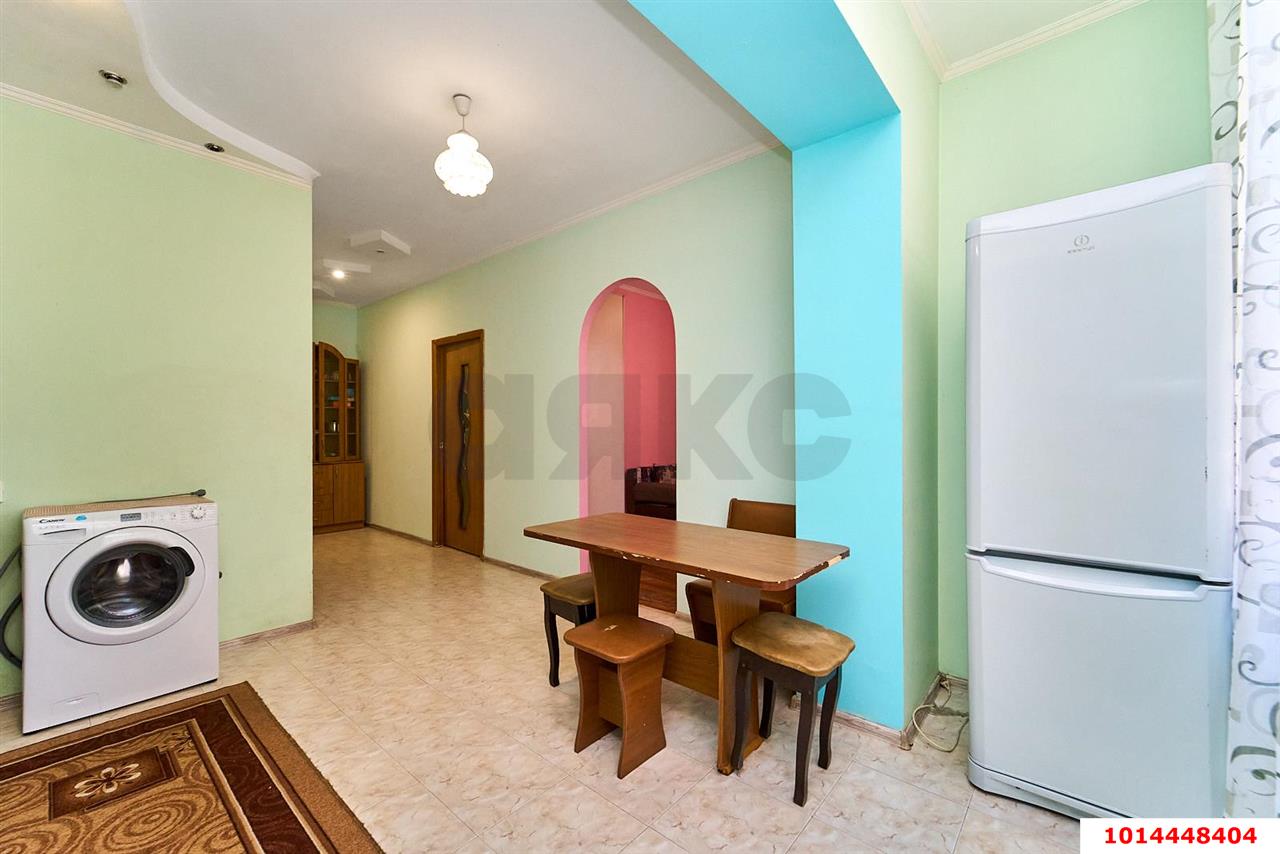 Фото №6: 2-комнатная квартира 45&nbsp;м², 1/3&nbsp;эт. - Краснодар, Прикубанский внутригородской округ, Калинино, мкр. Завод Радиоизмерительных Приборов, ул. Российская, 383