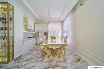 Фото №1: Дом 224 м² + 3 сот., 2 эт. - Краснодар, мкр. Сельскохозяйственный Институт, ул. Володи Головатого
