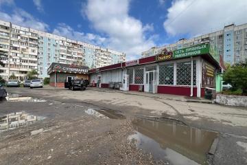 Фото №1: Торговое помещение 104&nbsp;м², 1/1&nbsp;эт. - Краснодар, мкр. Юбилейный, ул. 70-летия Октября, 8
