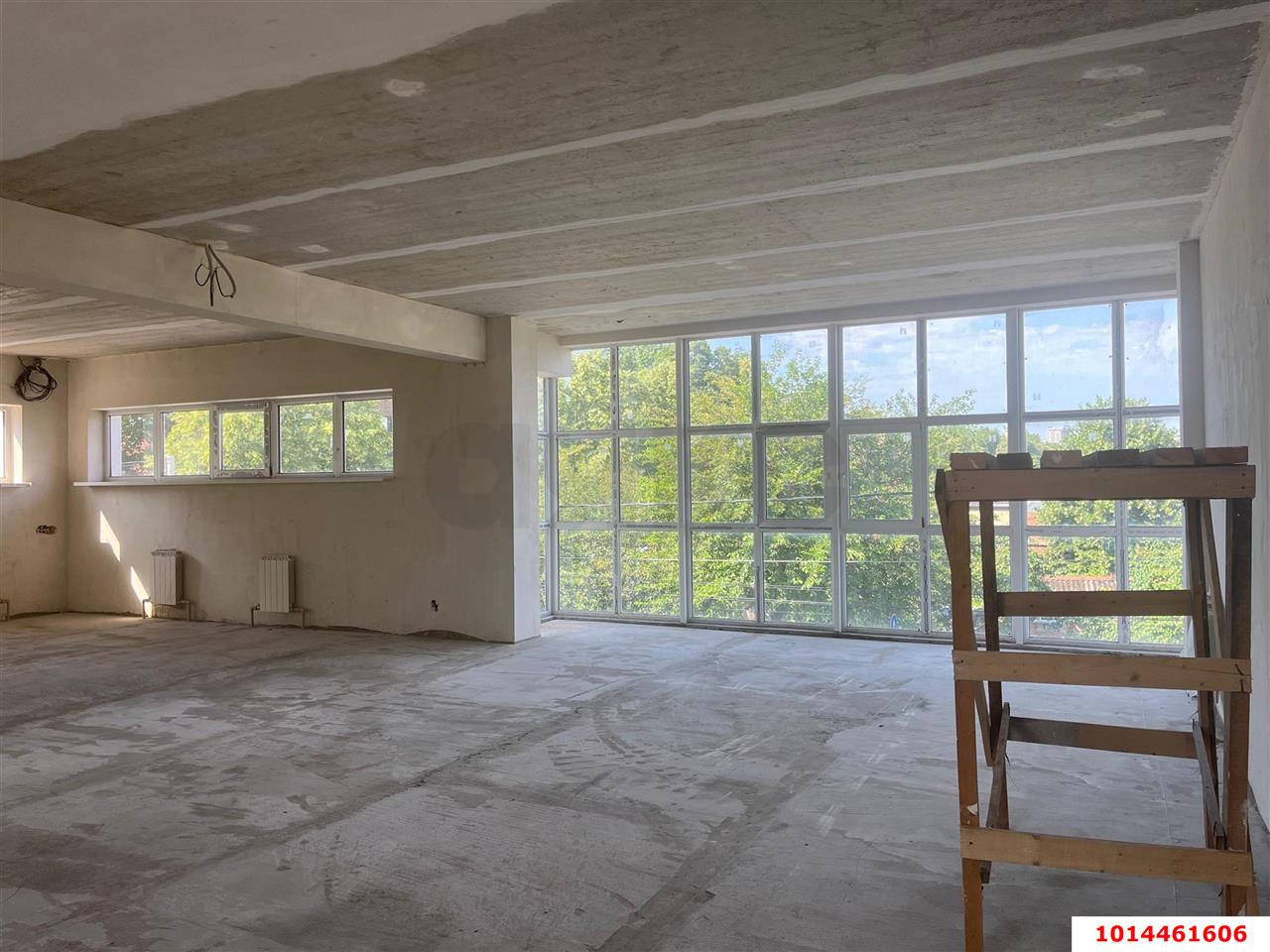 Фото №5: Отдельное здание 700&nbsp;м², 1/4&nbsp;эт. - Краснодар, Карасунский внутригородской округ, ж/м Пашковский, ул. Фадеева, 313