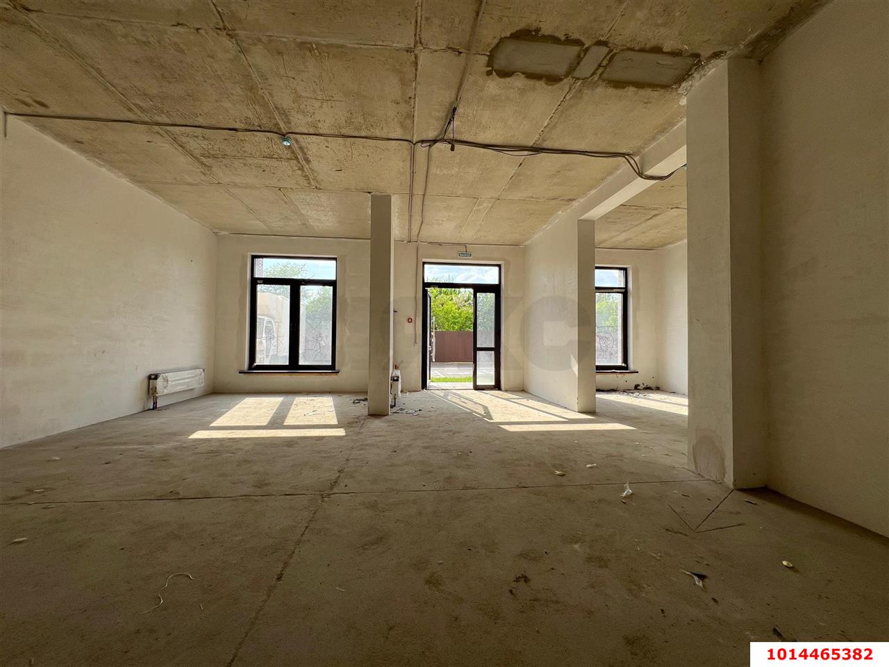 Фото №2: Торговое помещение 71&nbsp;м², 1/16&nbsp;эт. - Краснодар, Прикубанский внутригородской округ, Музыкальный, мкр. Московский, ул. Московская, 112