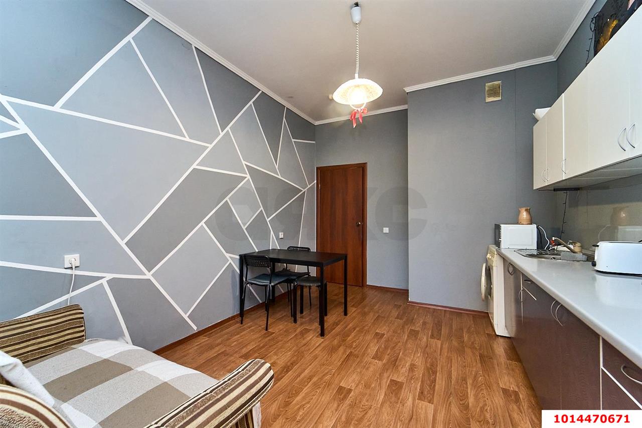 Фото №2: 2-комнатная квартира 85&nbsp;м², 3/16&nbsp;эт. - Краснодар, Центральный внутригородской округ, мкр. Завод Измерительных Приборов, ул. Зиповская, 3/3