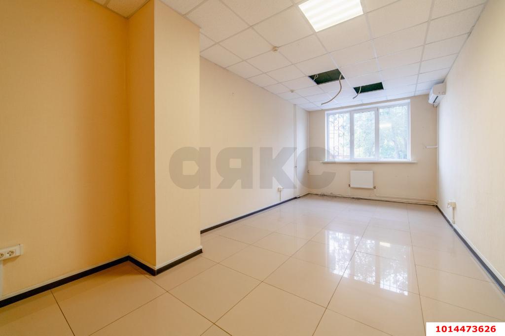 Фото №3: Торговое помещение 166&nbsp;м², 1/18&nbsp;эт. - Краснодар, Центральный внутригородской округ, ЖК Покровский, мкр. Центральный, ул. Фабричная, 10