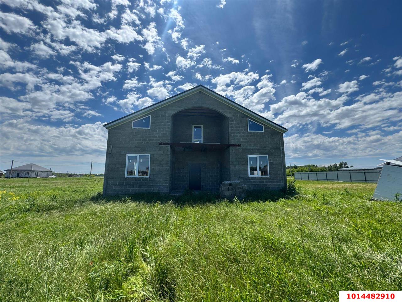 Фото №1: Дом 172&nbsp;м² + 7.95&nbsp;сот., 2&nbsp;эт. - Лазурный, мкр. Прикубанский внутригородской округ, ул. Виталия Бианки, 5