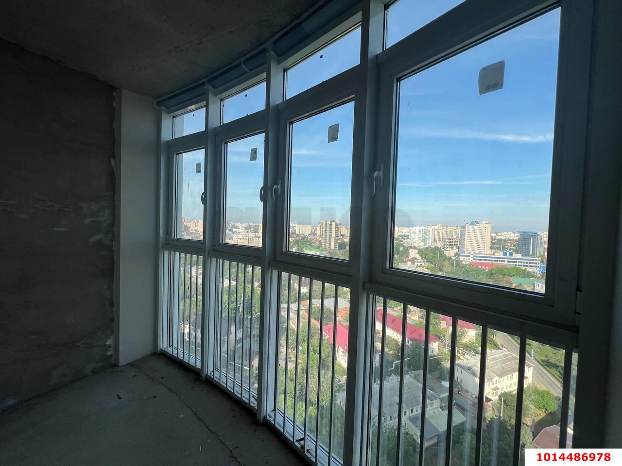 Фото №8: 4-комнатная квартира 160&nbsp;м², 17/24&nbsp;эт. - Краснодар, мкр. Западный внутригородской округ, ул. Шоссе Нефтяников, 18