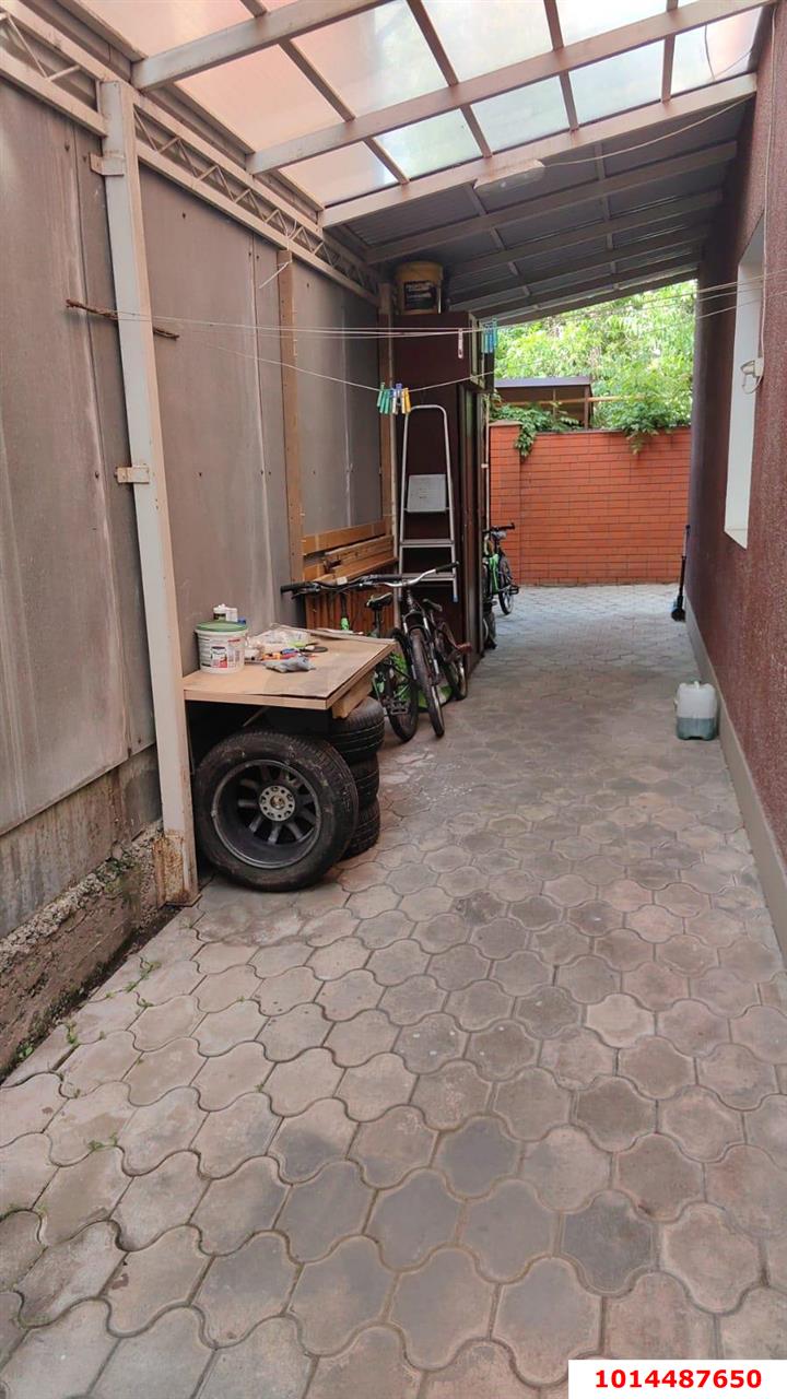 Фото №12: 1-комнатная квартира 36&nbsp;м², 1/4&nbsp;эт. - Краснодар, Западный внутригородской округ, мкр. Кожзавод, ул. Труда, 59