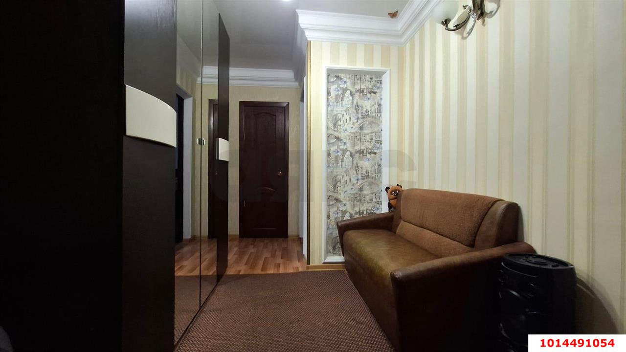 Фото №10: 3-комнатная квартира 67&nbsp;м², 9/9&nbsp;эт. - Краснодар, Карасунский внутригородской округ, мкр. Комсомольский, ул. Уральская, 182