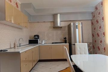 Фото №1: 3-комнатная квартира 112 м², 3/4 эт. - Краснодар, мкр. Завод Радиоизмерительных Приборов,