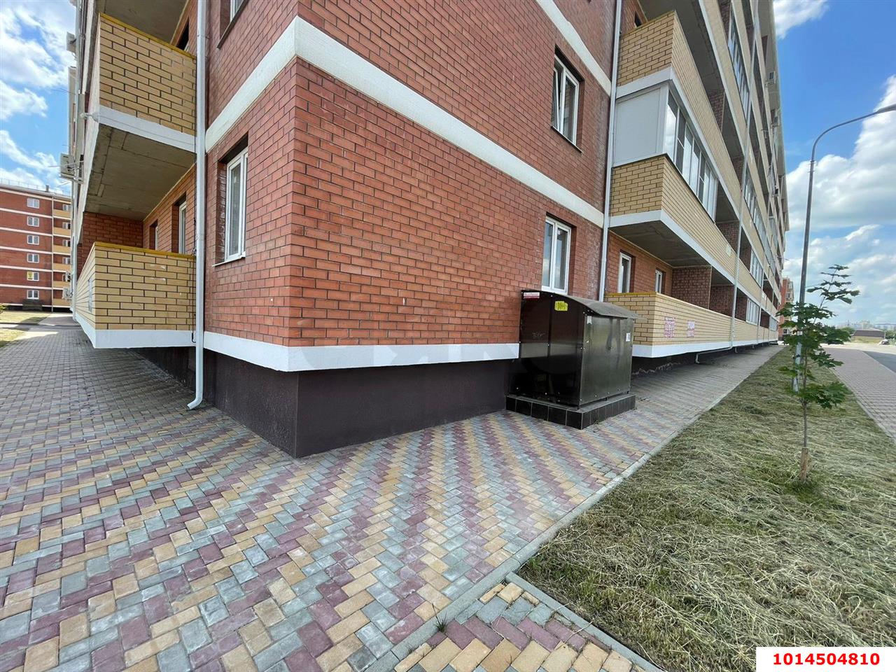Фото №1: 2-комнатная квартира 55&nbsp;м², 1/6&nbsp;эт. - Новая Адыгея, мкр. жилой комплекс Золотая линия 2, ул. Бжегокайская, 25к1