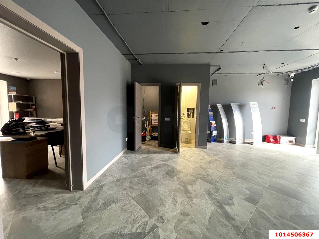 Фото №4: Торговое помещение 70&nbsp;м², 1/6&nbsp;эт. - Новая Адыгея, мкр. жилой комплекс Золотая линия 2, ул. Бжегокайская, 25к1