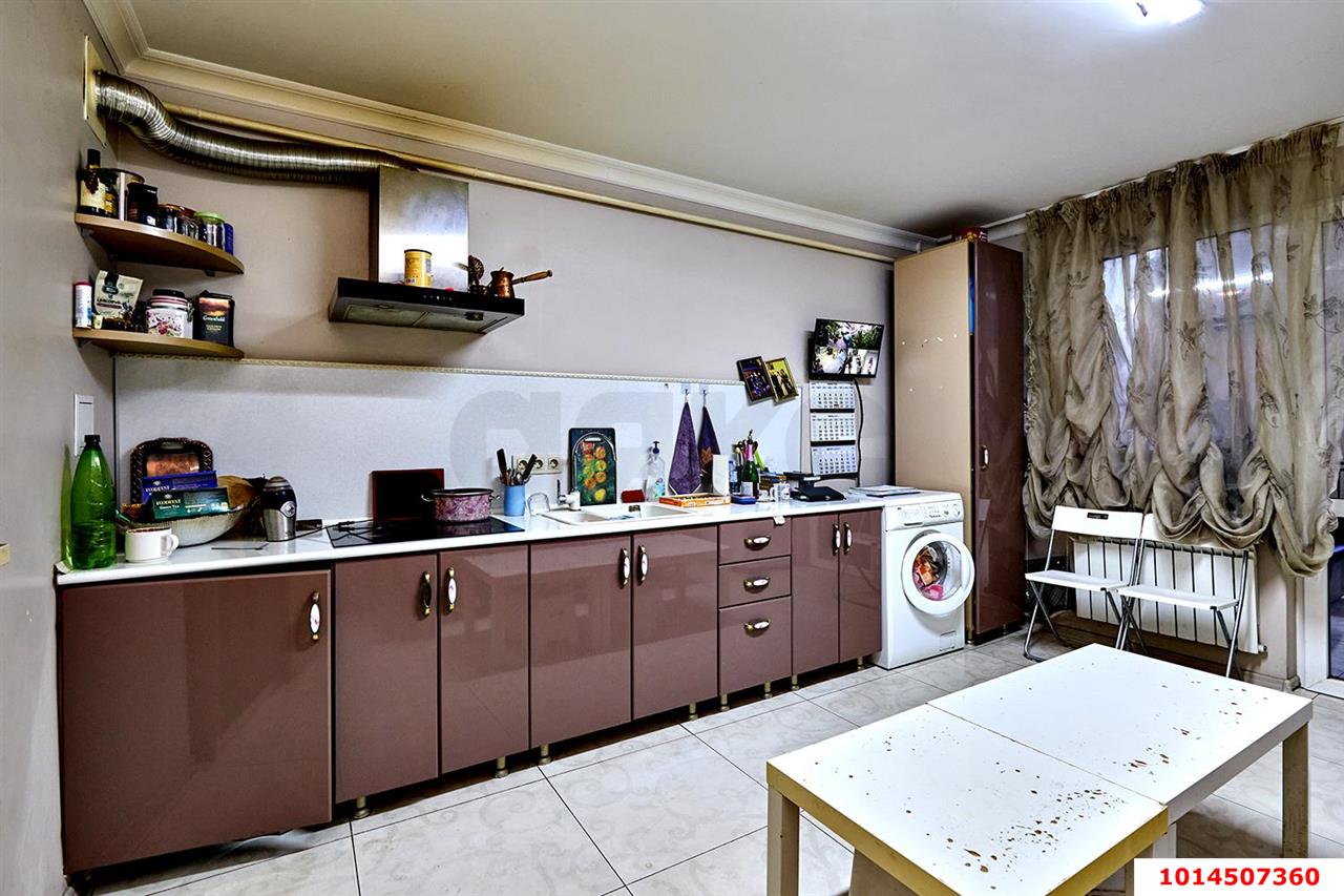 Фото №8: Торговое помещение 128&nbsp;м², 1/9&nbsp;эт. - Краснодар, Западный внутригородской округ, мкр. Юбилейный, б-р Платановый, 15