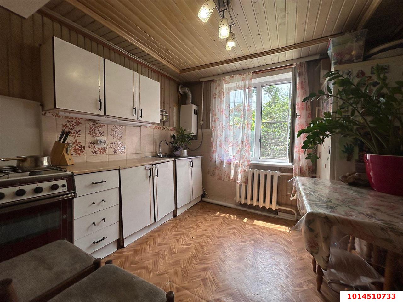 Фото №1: 2-комнатная квартира 70&nbsp;м², 1/1&nbsp;эт. - Краснодар, Западный внутригородской округ, мкр. Центральный, ул. Кирова, 66