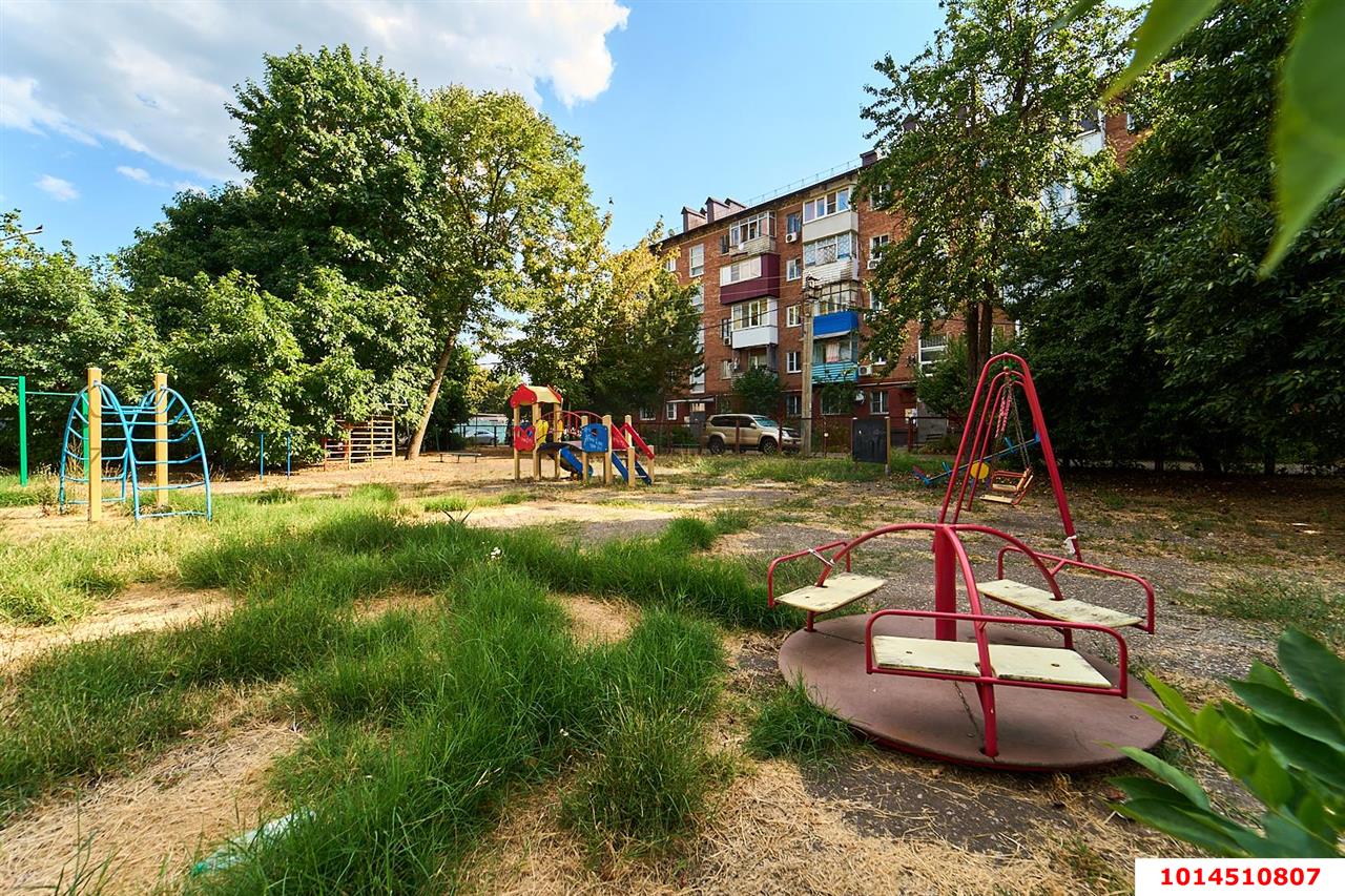 Фото №6: 2-комнатная квартира 42&nbsp;м², 1/5&nbsp;эт. - Краснодар, Западный внутригородской округ, Горгаз, мкр. Центральный, ул. Речная, 4