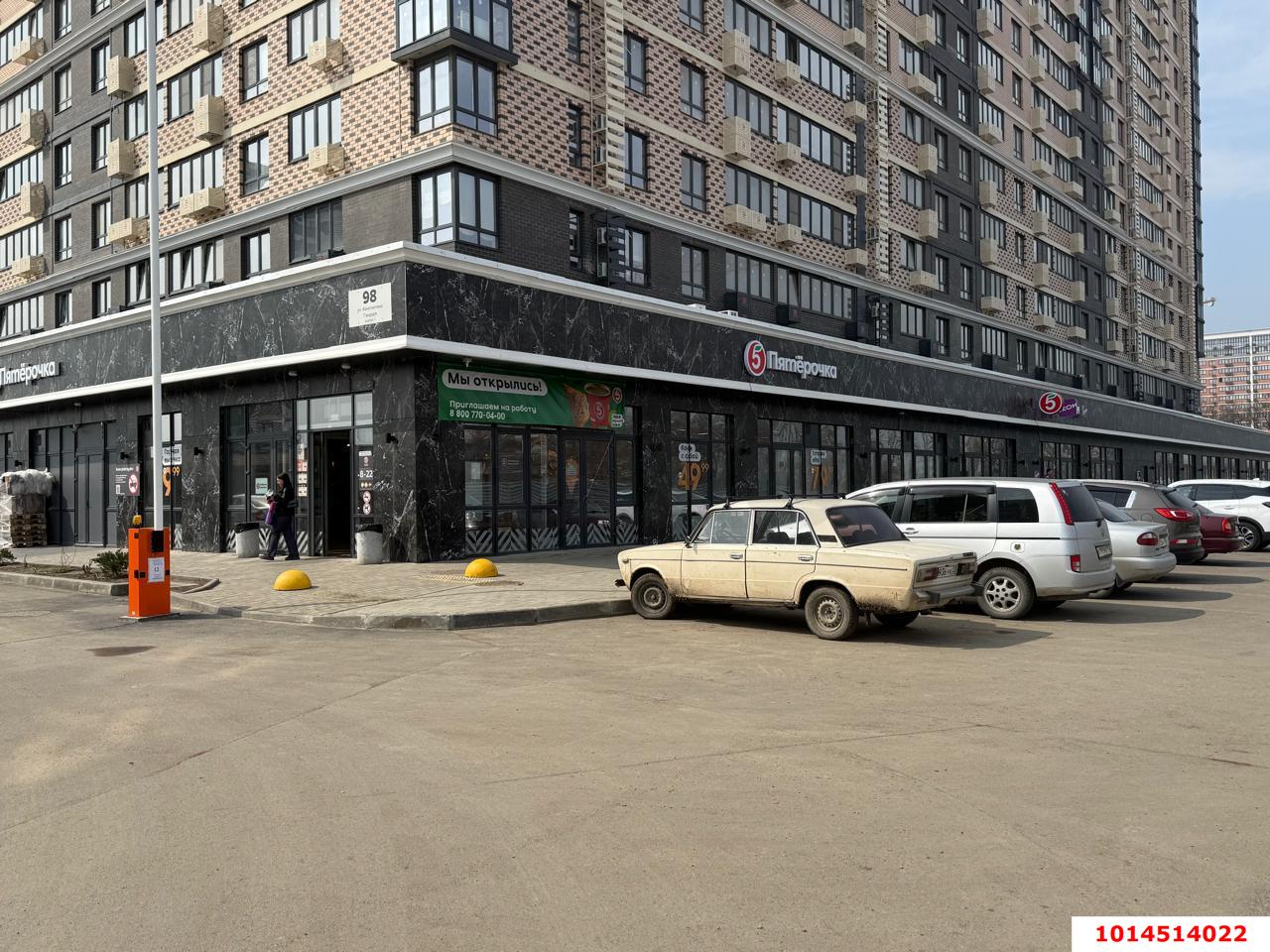 Фото №6: Торговое помещение 82&nbsp;м², 1/25&nbsp;эт. - Краснодар, Прикубанский внутригородской округ, мкр. жилой комплекс Сармат, ул. Константина Гондаря, 98к1