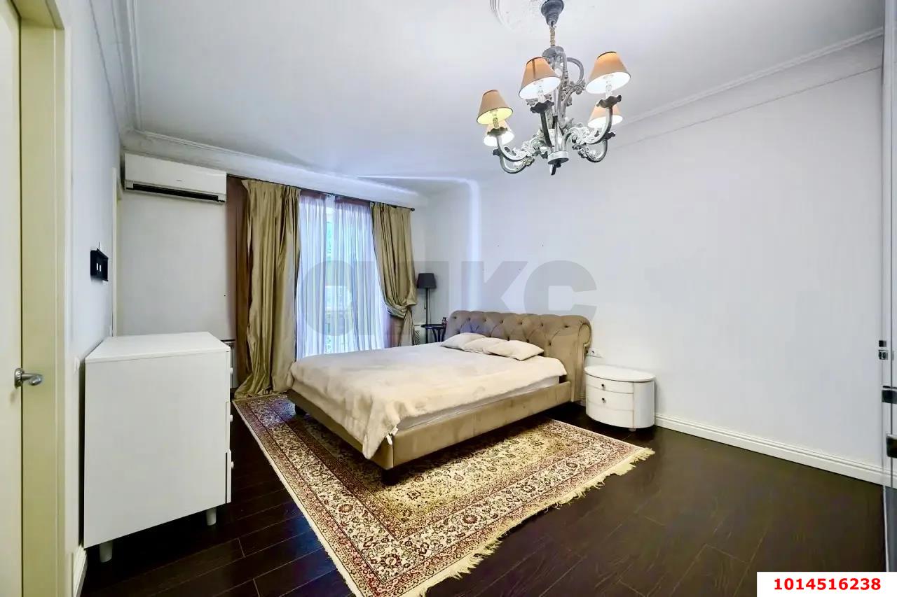 Фото №5: 3-комнатная квартира 120&nbsp;м², 3/5&nbsp;эт. - Краснодар, мкр. Западный внутригородской округ, ул. Рашпилевская, 132