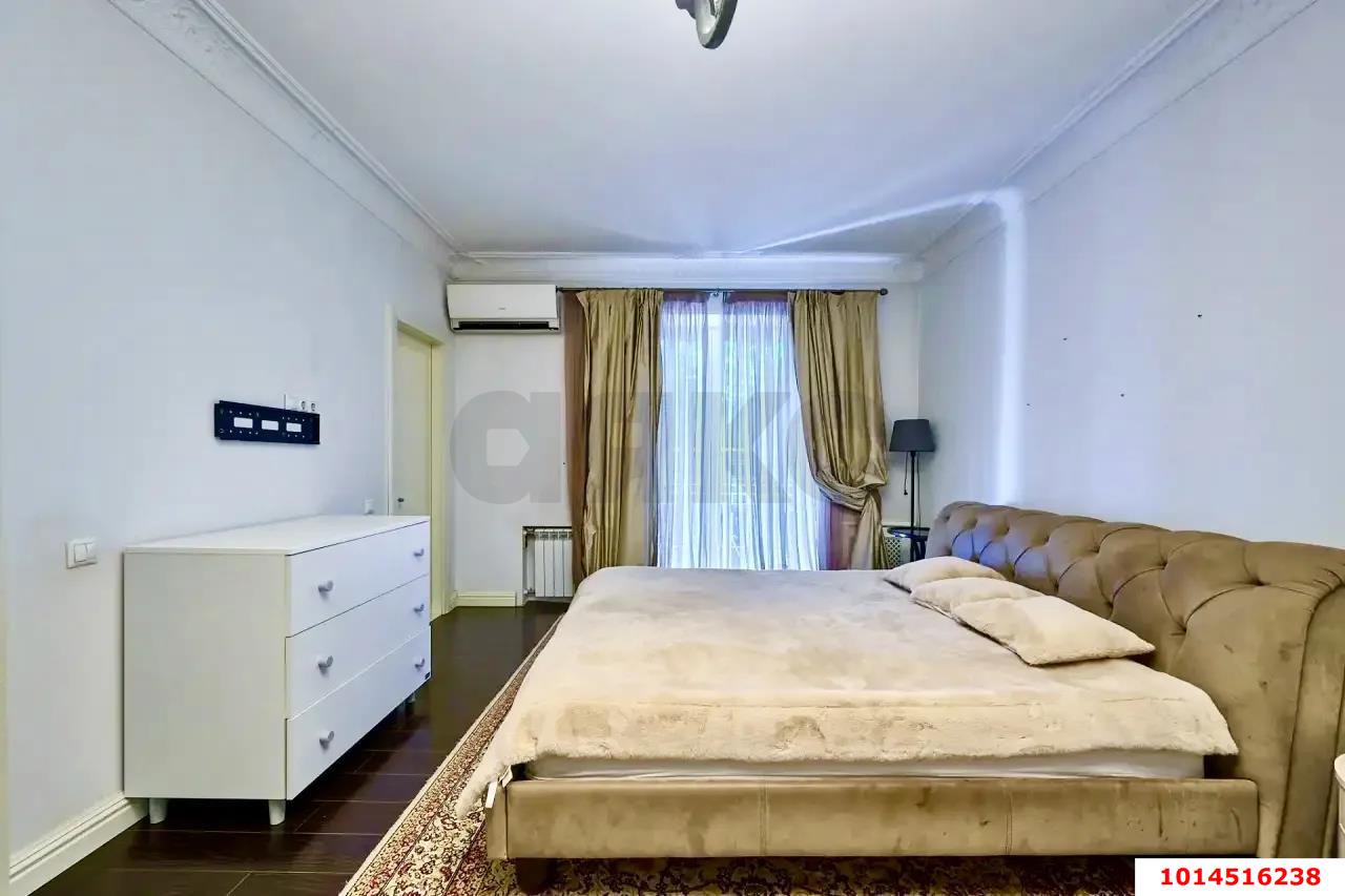 Фото №7: 3-комнатная квартира 120&nbsp;м², 3/5&nbsp;эт. - Краснодар, мкр. Западный внутригородской округ, ул. Рашпилевская, 132