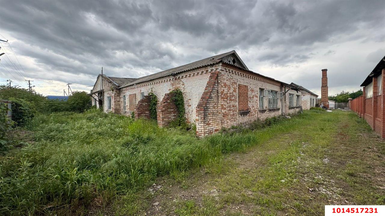 Фото №1: Отдельное здание 801&nbsp;м², 1/1&nbsp;эт. - Васюринская, ул. Ленина, 25