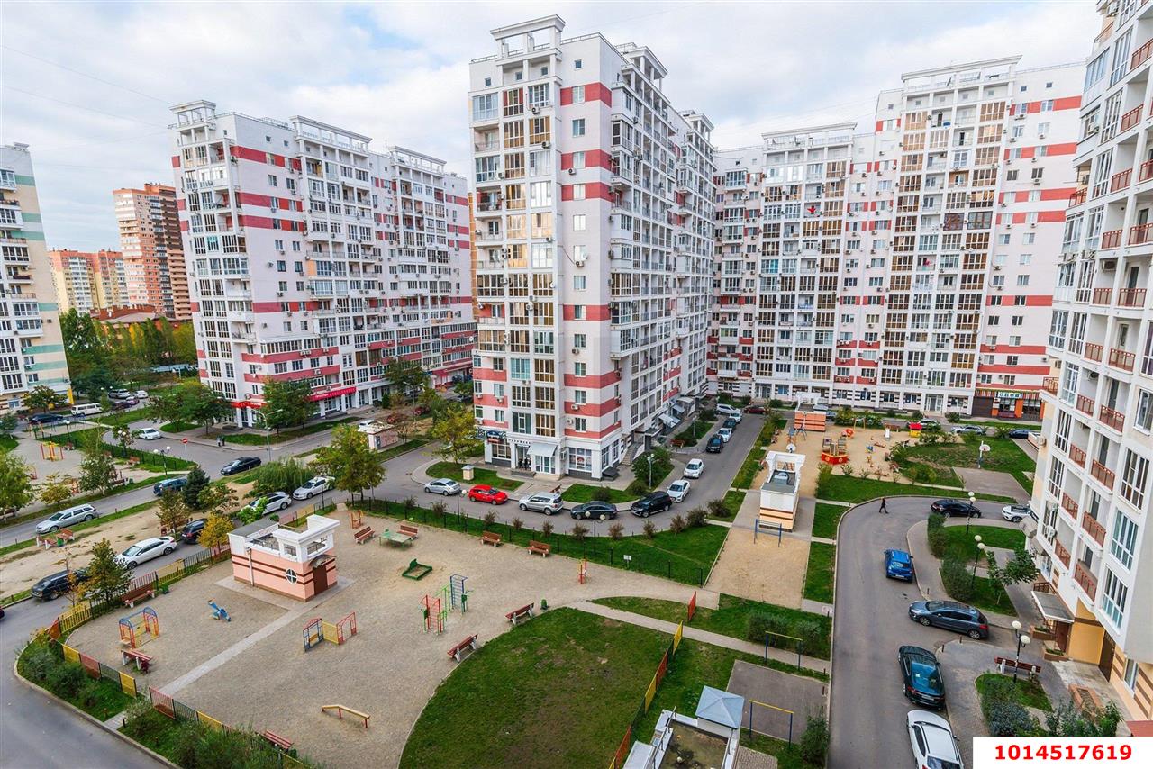 Фото №2: 1-комнатная квартира 45&nbsp;м², 14/17&nbsp;эт. - Краснодар, Прикубанский внутригородской округ, Солнечный, мкр. Фестивальный, ул. Яна Полуяна, 43