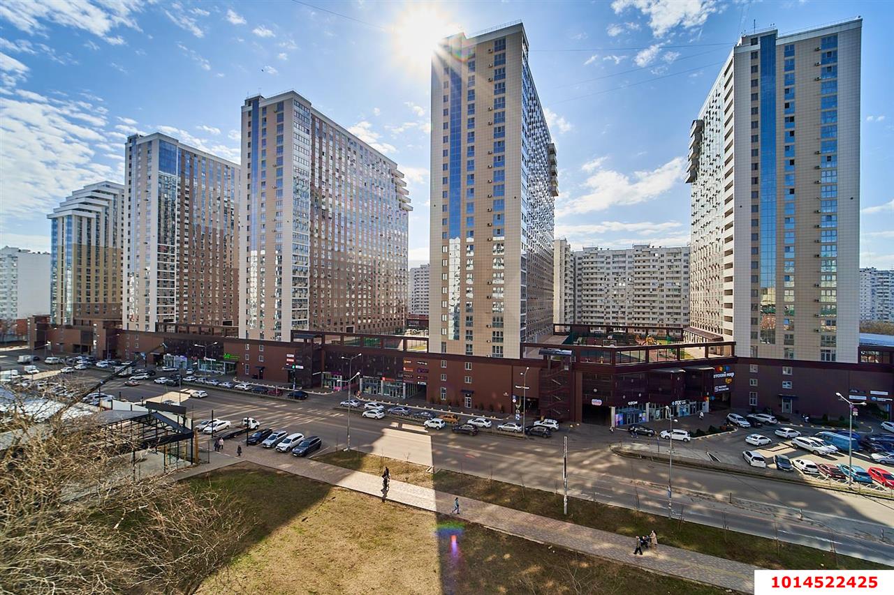 Фото №1: 1-комнатная квартира 40&nbsp;м², 16/25&nbsp;эт. - Краснодар, Прикубанский внутригородской округ, ЖК Кубанский, мкр. Завод Измерительных Приборов, ул. Зиповская, 34к2