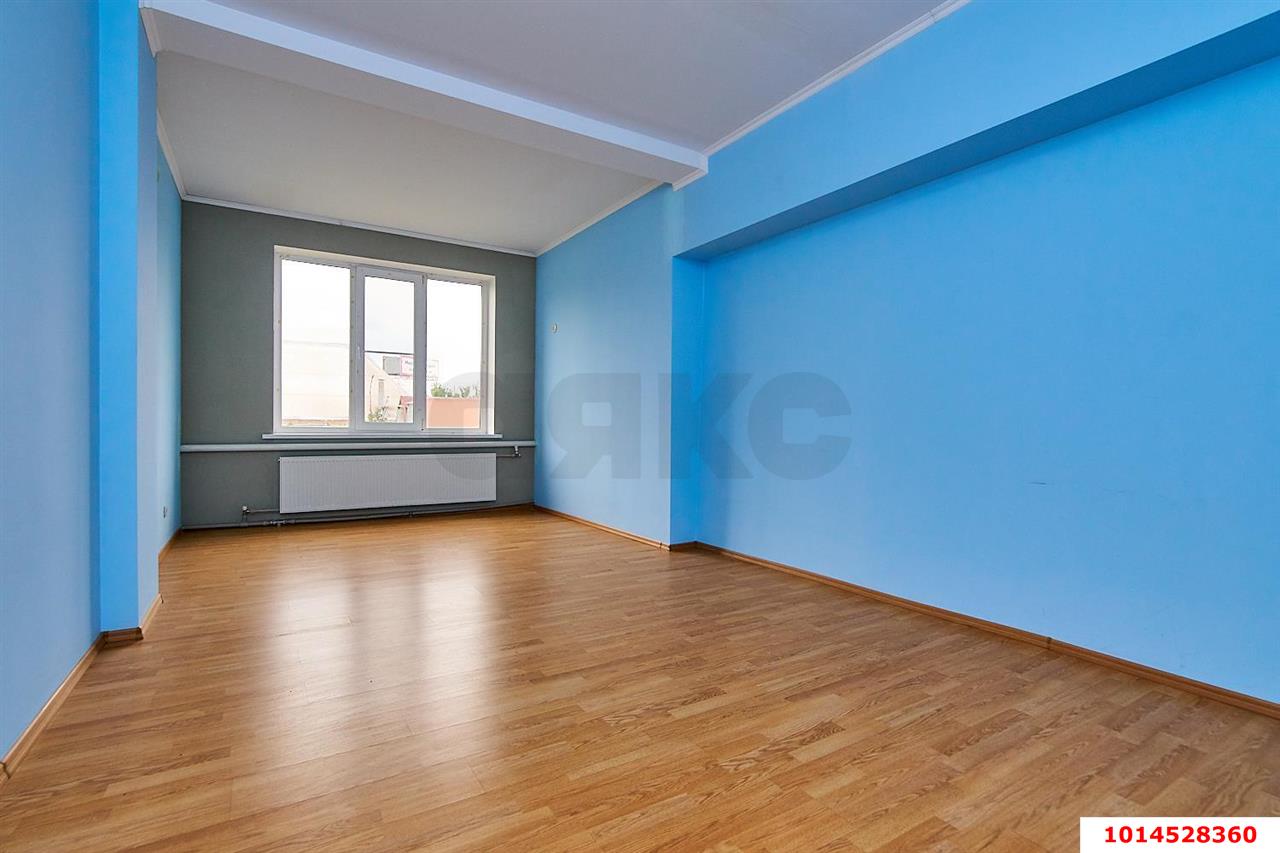 Фото №8: Дом 526&nbsp;м² + 8&nbsp;сот., 3&nbsp;эт. - Краснодар, Прикубанский внутригородской округ, мкр. Школьный, пр-д 2-й Тёплый, 12