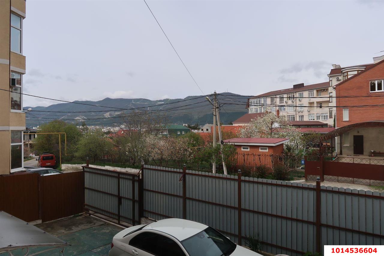 Фото №5: Дом 351&nbsp;м² + 6.2&nbsp;сот., 3&nbsp;эт. - Геленджик, мкр. Магилат, ул. Майская, 13