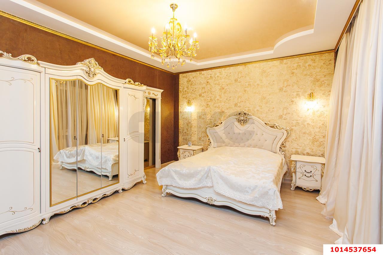 Фото №8: 3-комнатная квартира 130&nbsp;м², 8/16&nbsp;эт. - Краснодар, Западный внутригородской округ, мкр. Центральный, ул. Кубанская набережная, 23/1