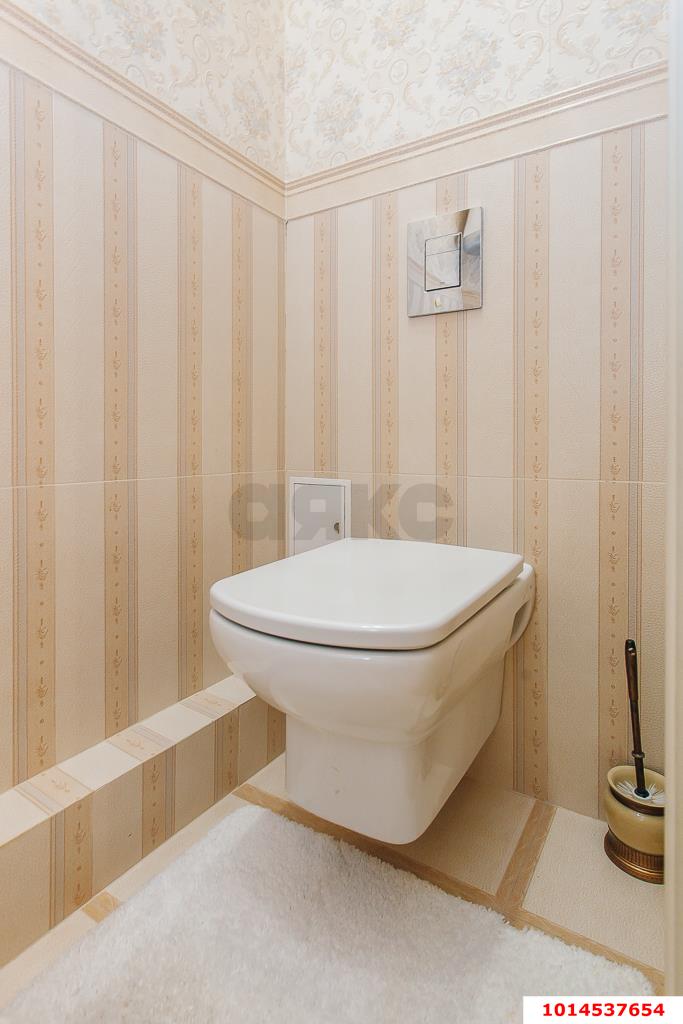 Фото №4: 3-комнатная квартира 130&nbsp;м², 8/16&nbsp;эт. - Краснодар, Западный внутригородской округ, мкр. Центральный, ул. Кубанская набережная, 23/1